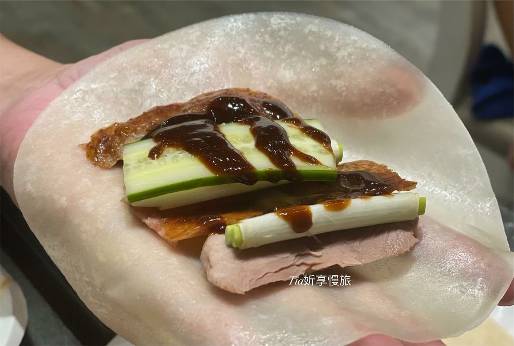 【汐止美食】丞相鵝肉｜熱炒、片皮烤鴨、鴨架超推薦，汐止鵝肉鴨