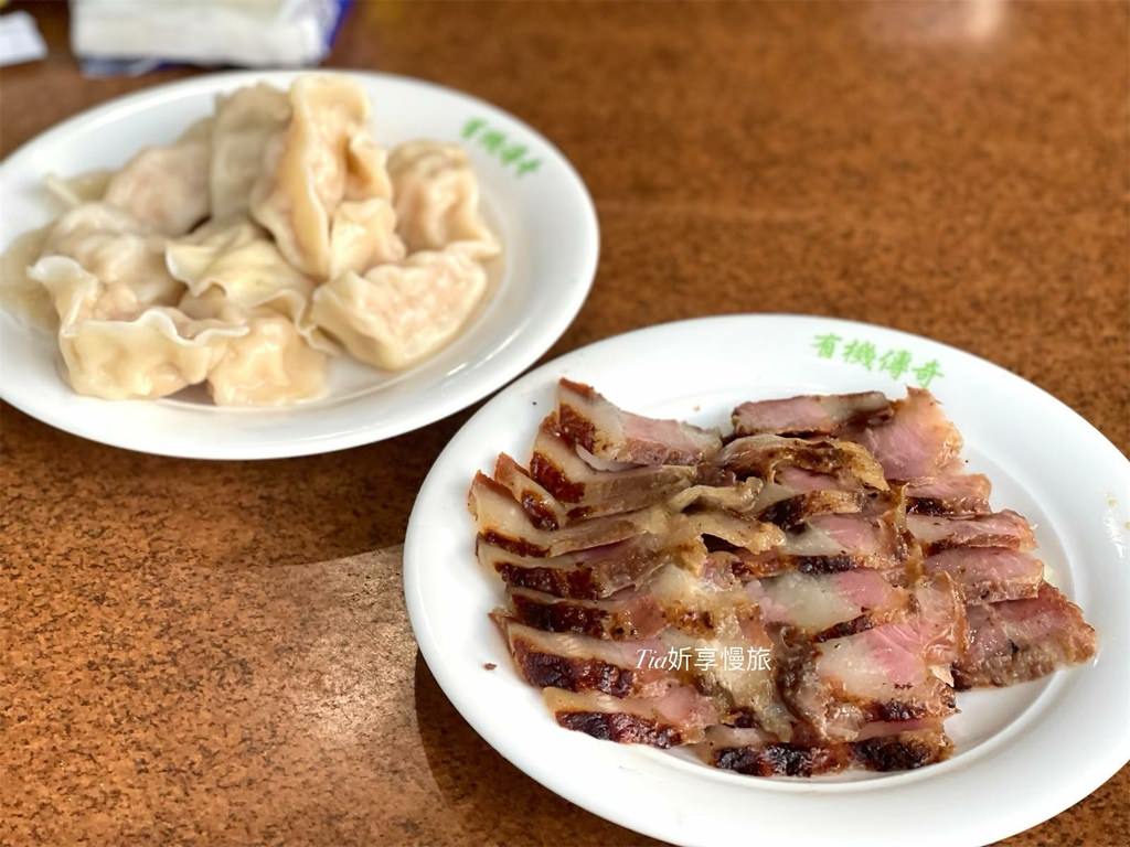 【新北平溪美食】嶺腳小吃｜二訪美味依舊，推薦野薑花煎蛋、自製