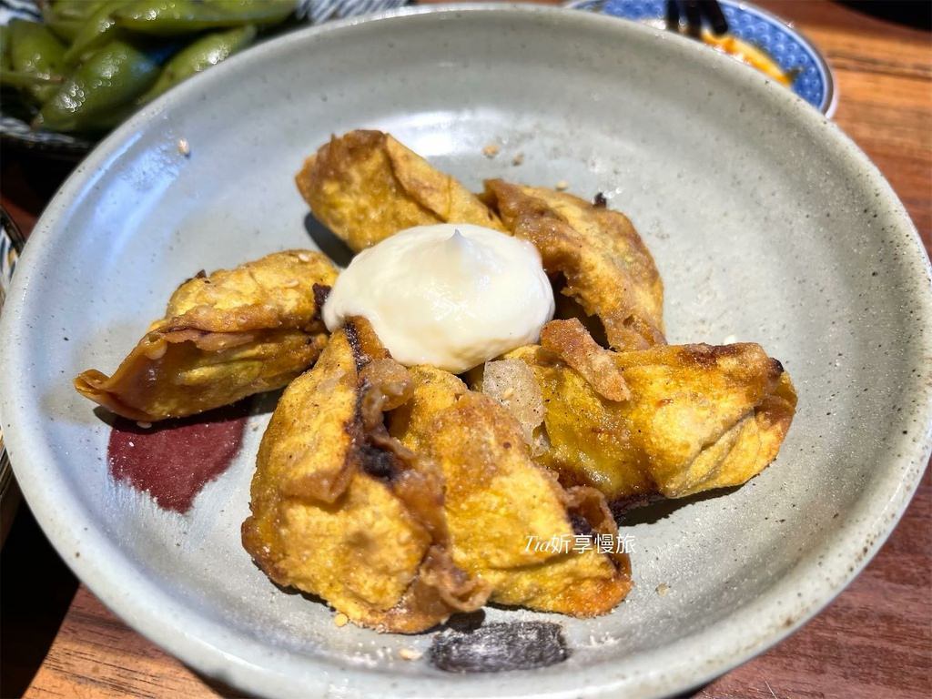 【大安區美食】阿薄郎薄皮餃子台式小酒館｜忠孝敦化站 · 東區