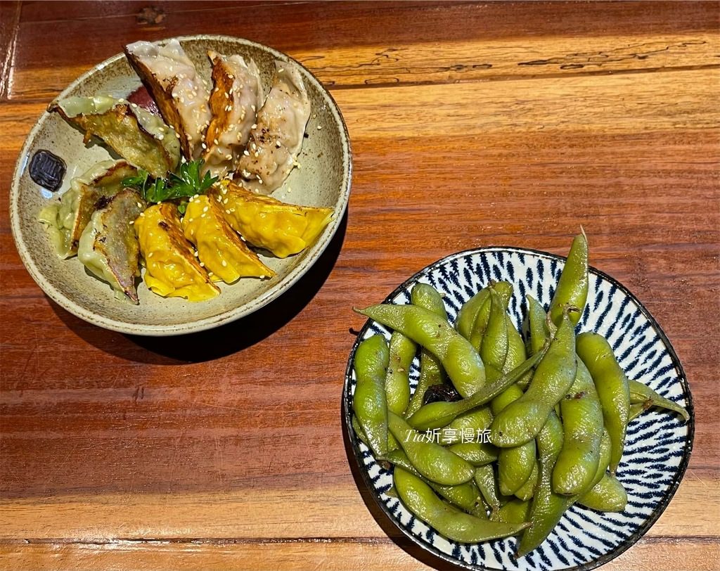 【大安區美食】阿薄郎薄皮餃子台式小酒館｜忠孝敦化站 · 東區