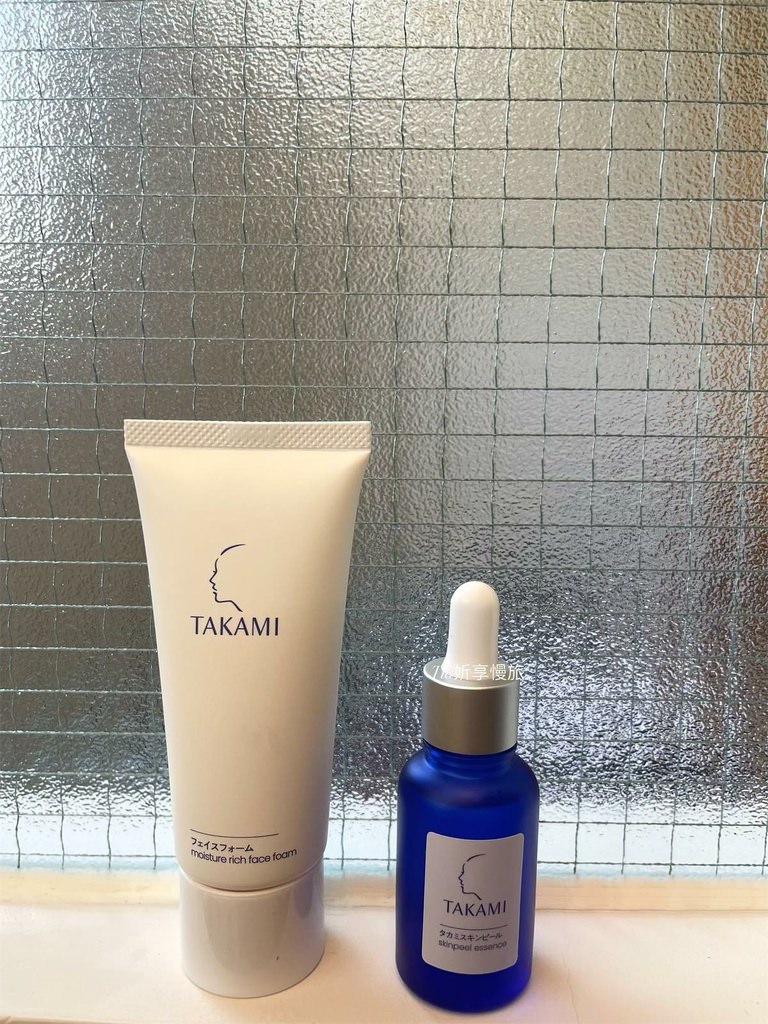 【日常保養】TAKAMI日本小藍瓶評價｜不要過度去角質，推薦