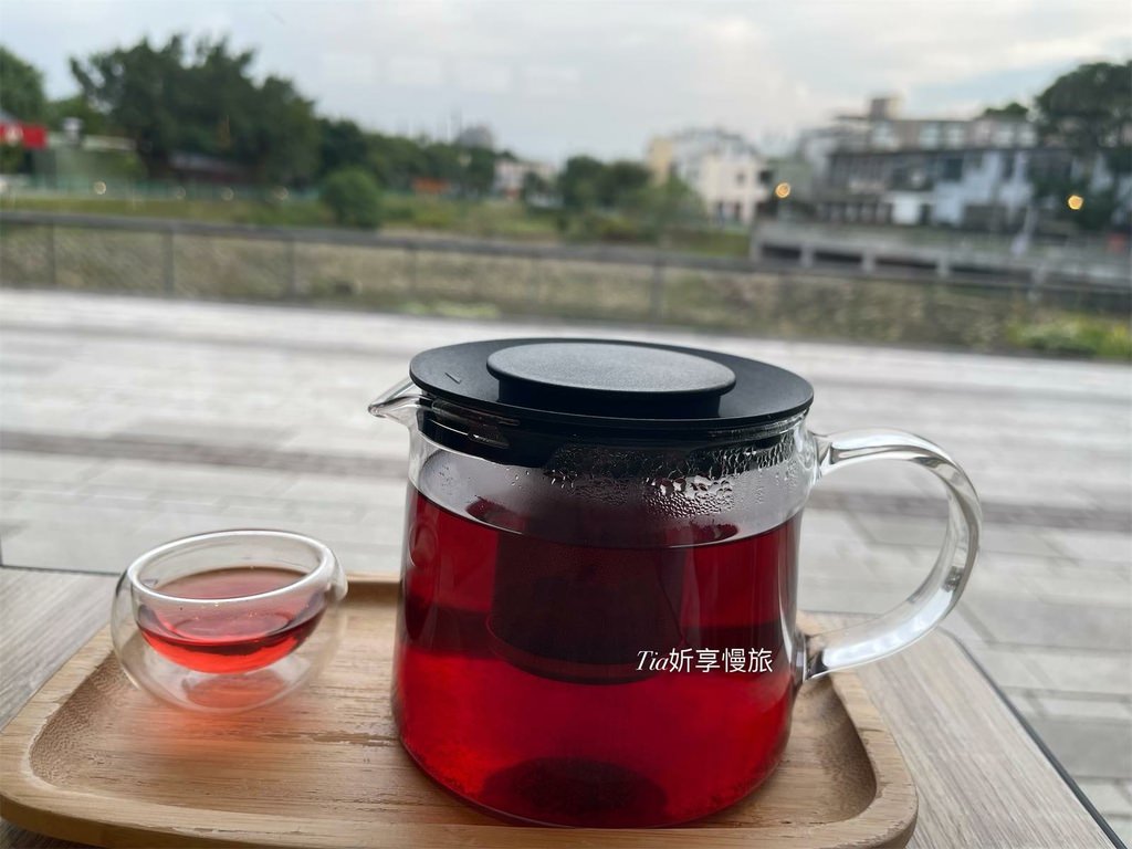 【中壢咖啡廳】玩逗樹咖啡中原店｜桃園中壢親子桌遊寵物友善餐廳