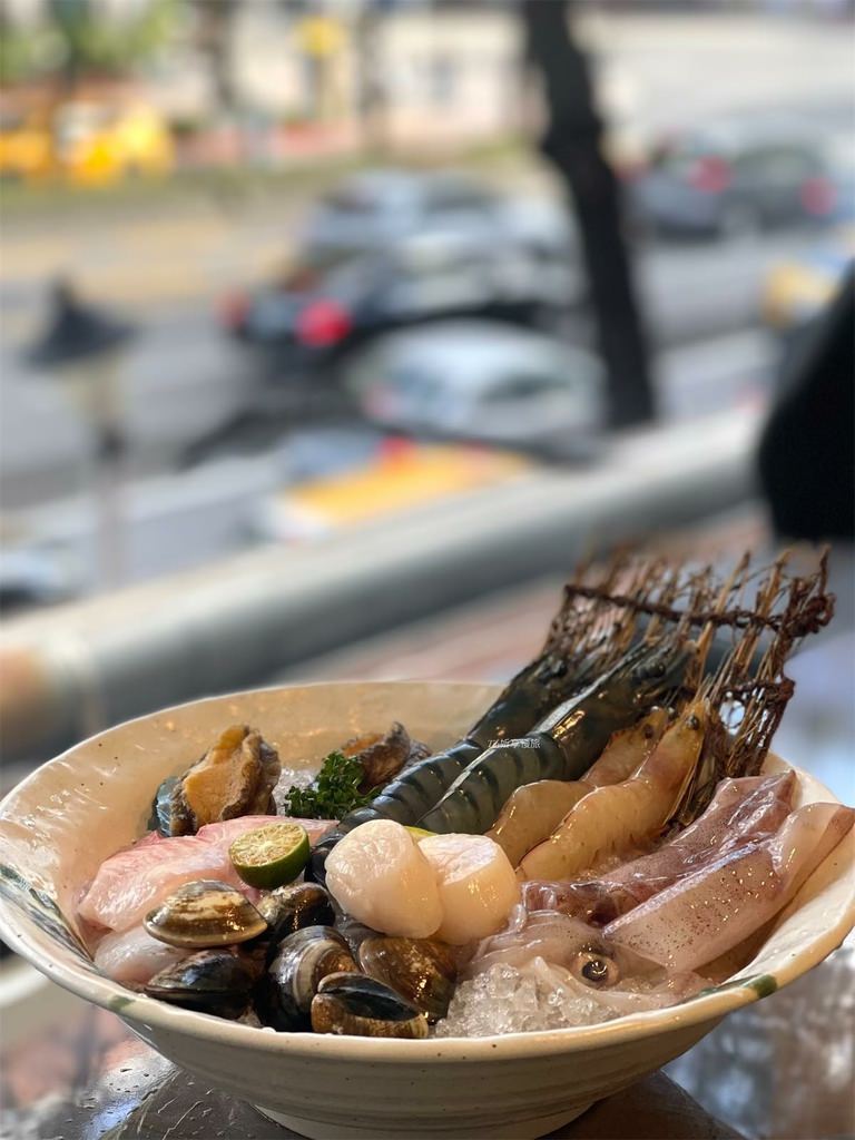 【中山美食】九寨十鍋｜酸菜魚、新鮮海鮮高級火鍋推薦，還有20