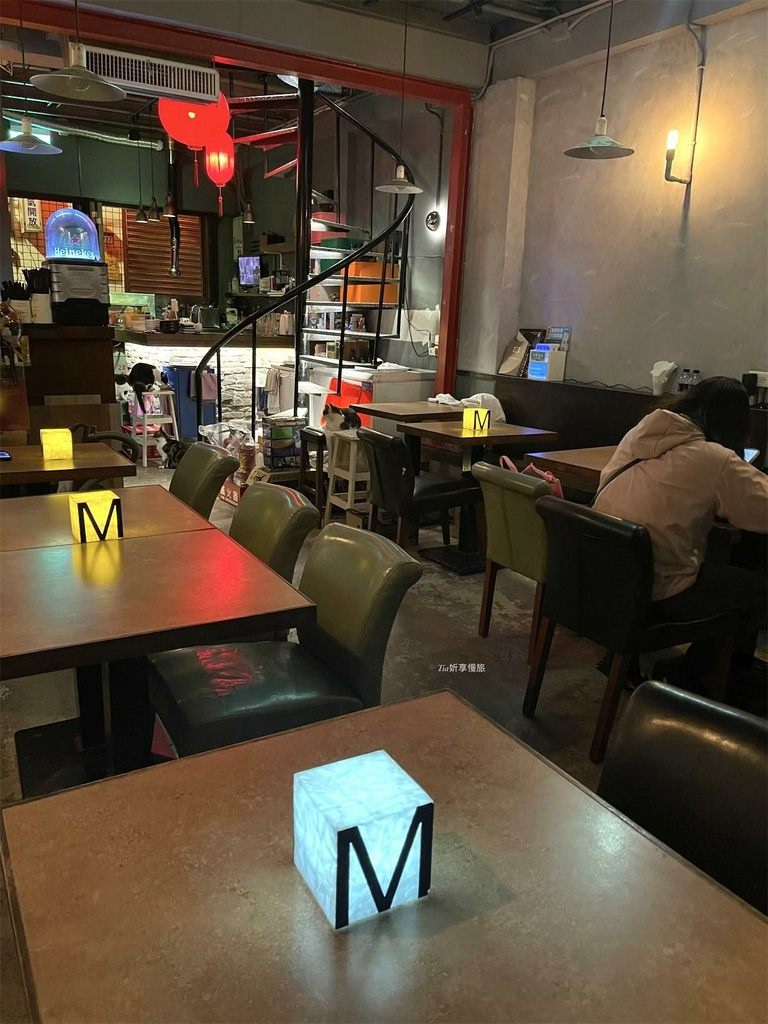 【九份酒吧】M Bar House｜九份老街有貓相伴小酌好去