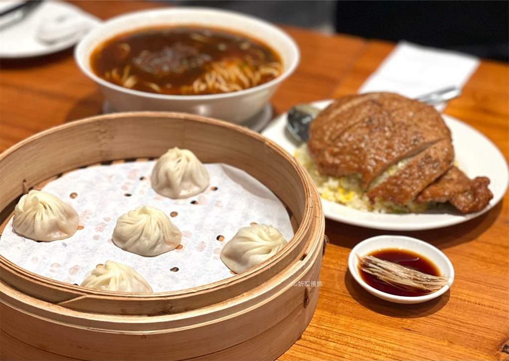 【中山區美食】鼎泰豐 南西店｜試試巧克力小籠包、蟹粉小籠包