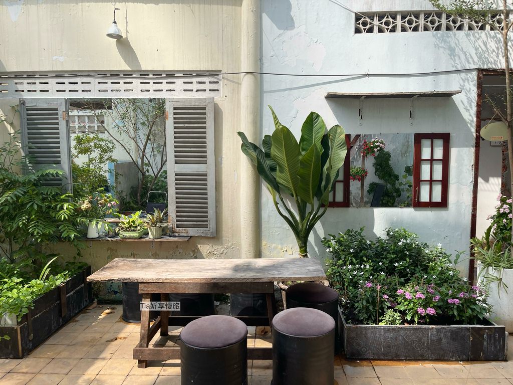 【胡志明咖啡廳】Lạc Cafe｜小巷內隱藏版咖啡廳，