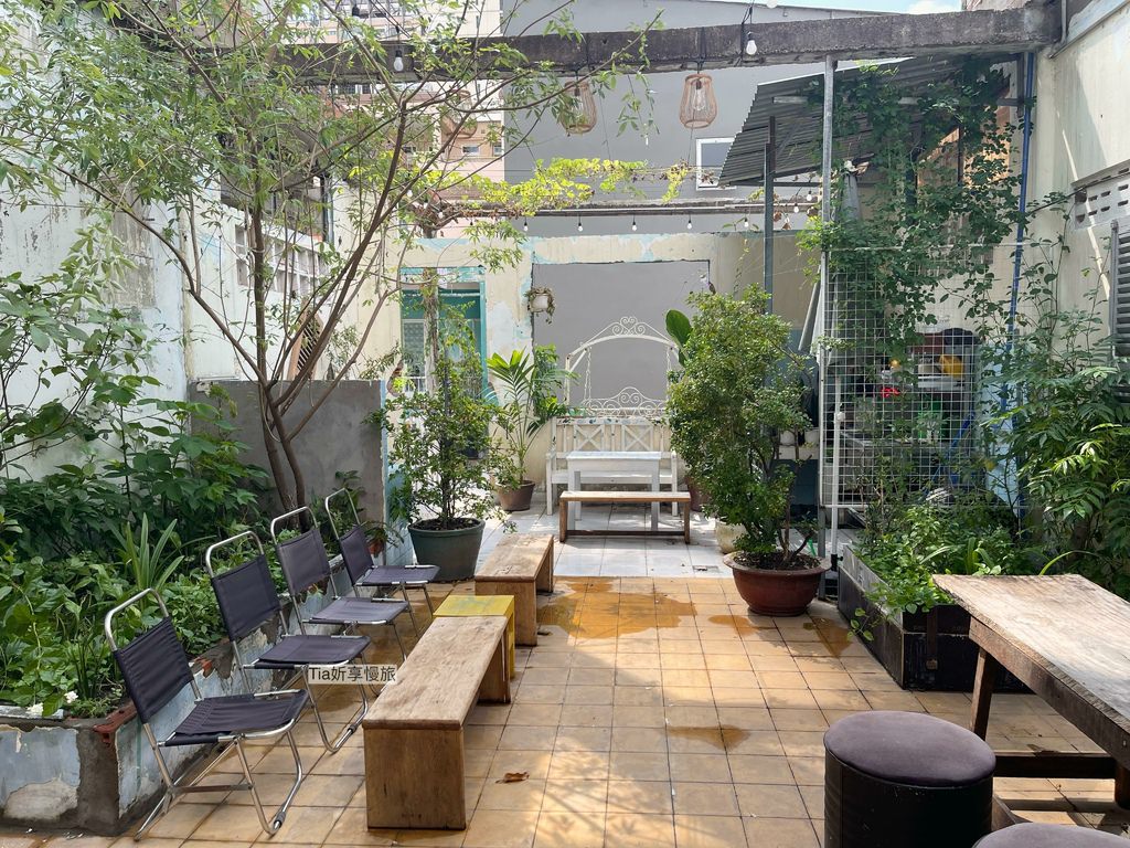 【胡志明咖啡廳】Lạc Cafe｜小巷內隱藏版咖啡廳，