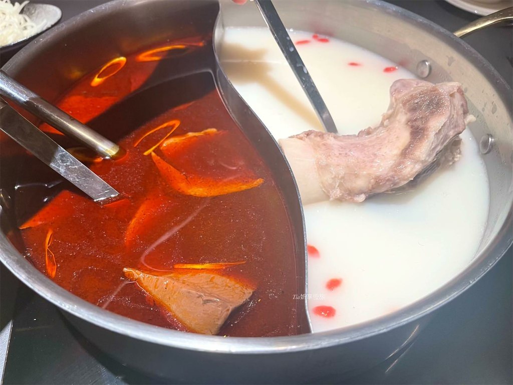 【信義區美食】岩漿火鍋 微風信義店｜信義區有包廂特色岩漿火鍋