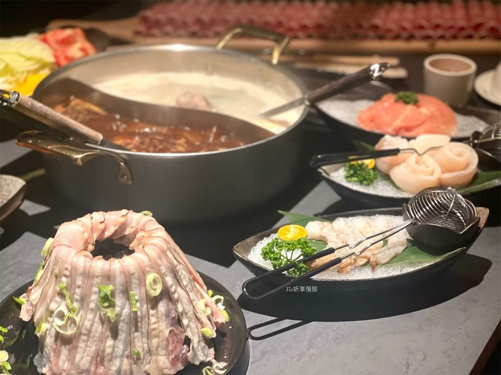 【信義區美食】岩漿火鍋 微風信義店｜信義區有包廂特色岩漿火鍋