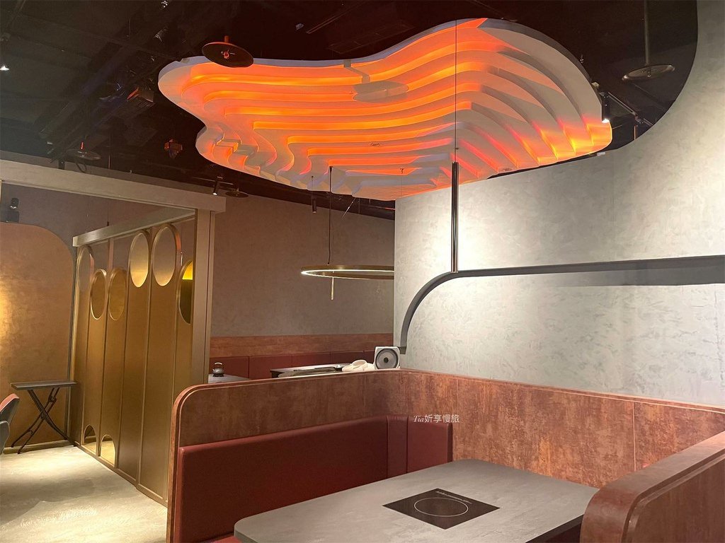 【信義區美食】岩漿火鍋 微風信義店｜信義區有包廂特色岩漿火鍋
