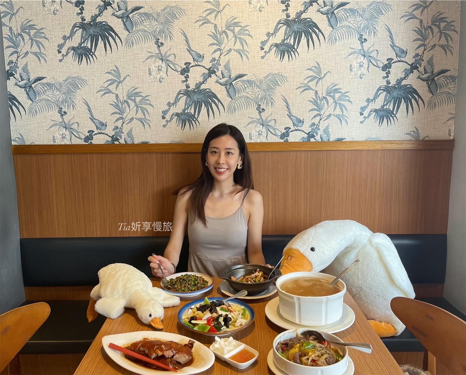 焱月燒鵝｜台中燒鵝、台中家庭聚餐必吃的綠園道柳川美食推薦（含菜單）