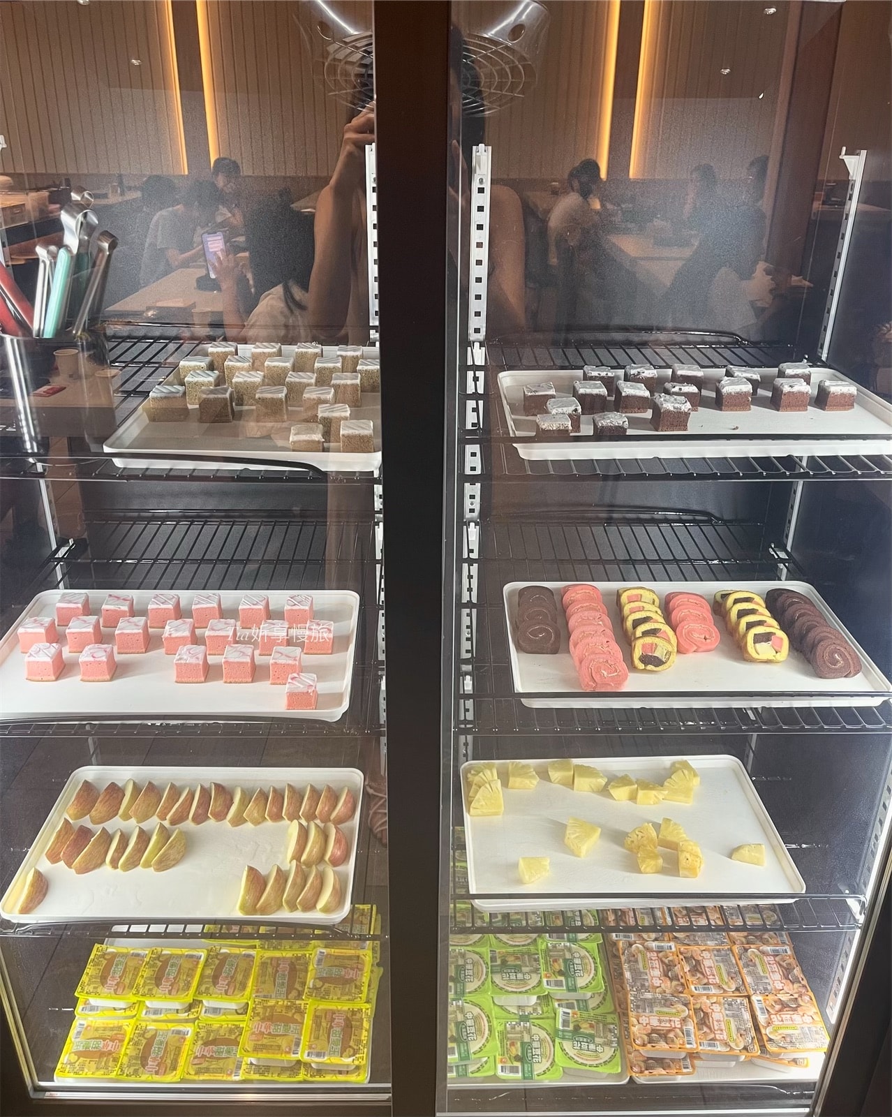 耀武羊威羊肉爐 台中松竹旗艦店|台中松竹路羊肉爐新疆手撕羊吃到飽推薦 手撕羊肉超強! - 第16張圖 耀武羊威羊肉爐 台中松竹旗艦店|台中松竹路羊肉爐新疆手撕羊吃到飽推薦 手撕羊肉超強!
