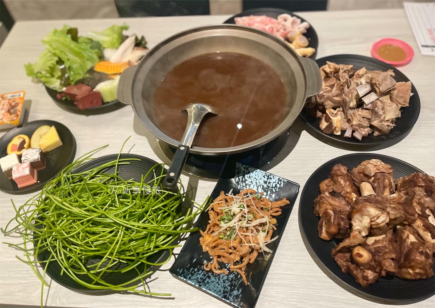 耀武羊威羊肉爐 台中松竹旗艦店|台中松竹路羊肉爐新疆手撕羊吃到飽推薦 手撕羊肉超強! - 第20張圖 耀武羊威羊肉爐 台中松竹旗艦店|台中松竹路羊肉爐新疆手撕羊吃到飽推薦 手撕羊肉超強!