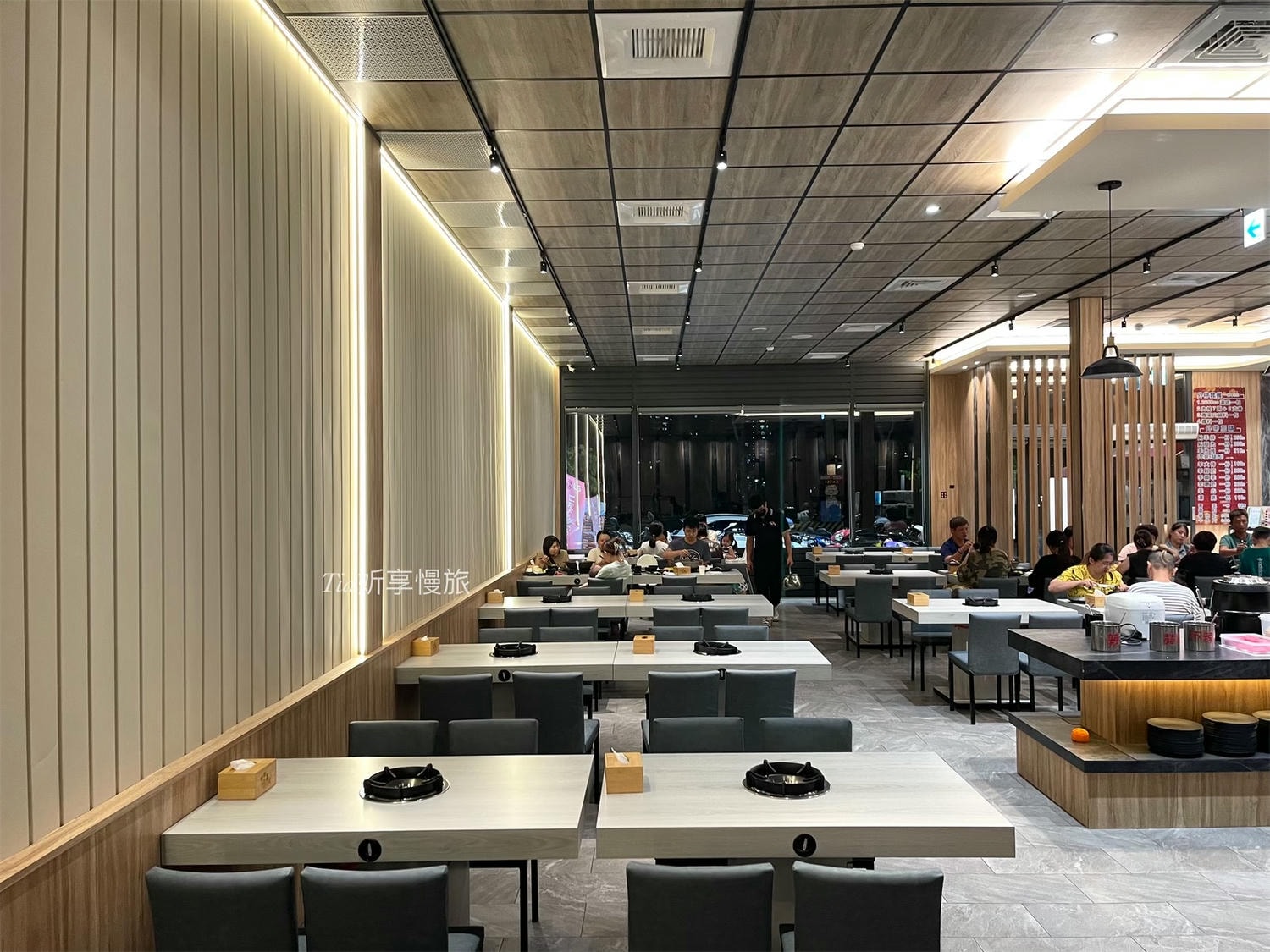 耀武羊威羊肉爐 台中松竹旗艦店|台中松竹路羊肉爐新疆手撕羊吃到飽推薦 手撕羊肉超強! - 第4張圖 耀武羊威羊肉爐 台中松竹旗艦店|台中松竹路羊肉爐新疆手撕羊吃到飽推薦 手撕羊肉超強!