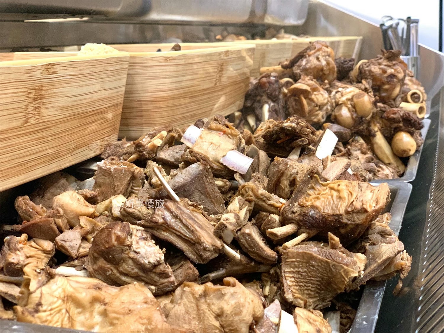 耀武羊威羊肉爐 台中松竹旗艦店|台中松竹路羊肉爐新疆手撕羊吃到飽推薦 手撕羊肉超強! - 第12張圖 耀武羊威羊肉爐 台中松竹旗艦店|台中松竹路羊肉爐新疆手撕羊吃到飽推薦 手撕羊肉超強!