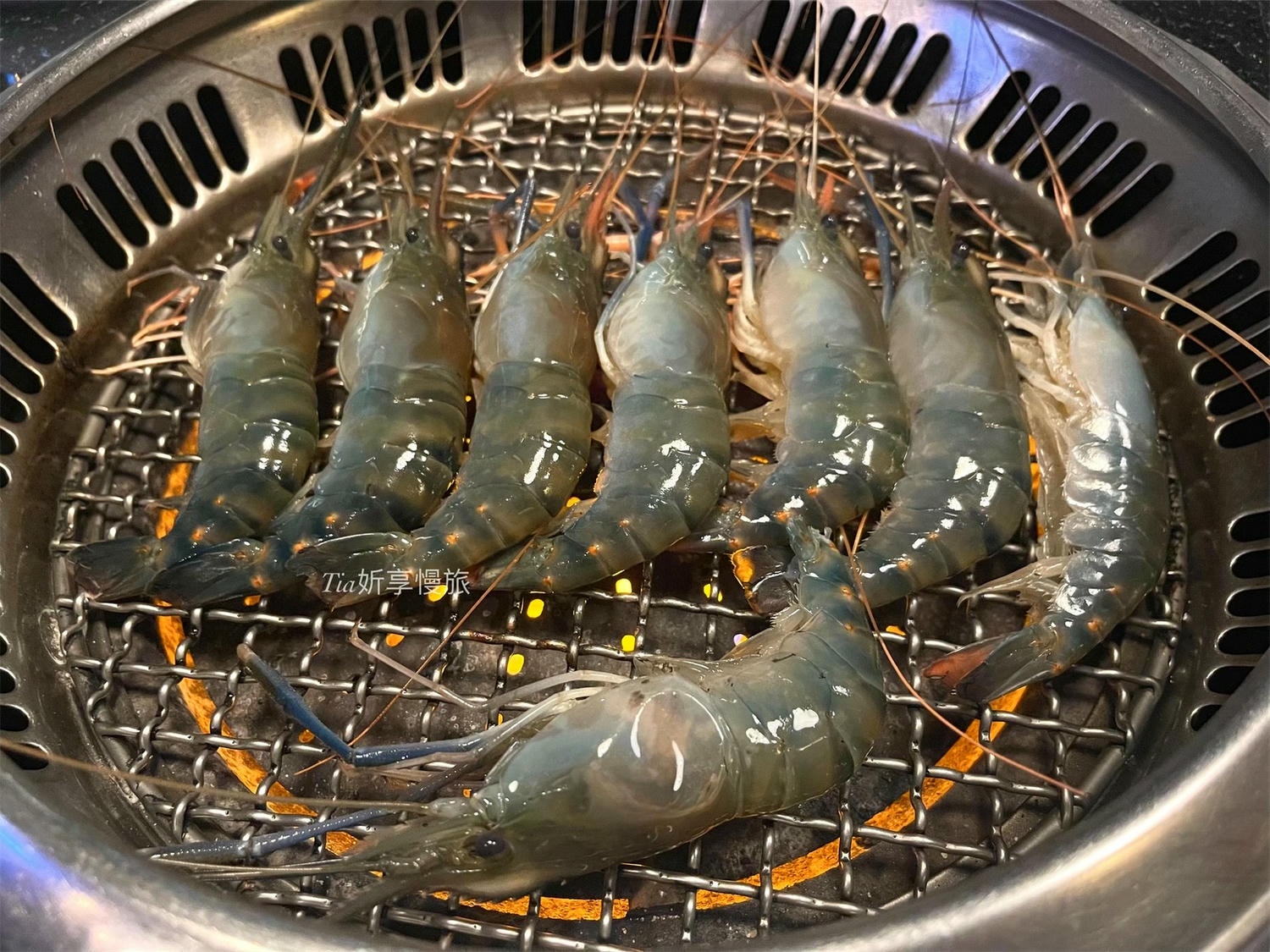 潼阪帝王蟹黑毛牛頂級燒烤|台中文心路美食不限時燒烤,A5和牛、活體泰國蝦、海鮮專人代烤服務一吃上癮! - 第34張圖 潼阪帝王蟹黑毛牛頂級燒烤|台中文心路美食不限時燒烤,A5和牛、活體泰國蝦、海鮮專人代烤服務一吃上癮!
