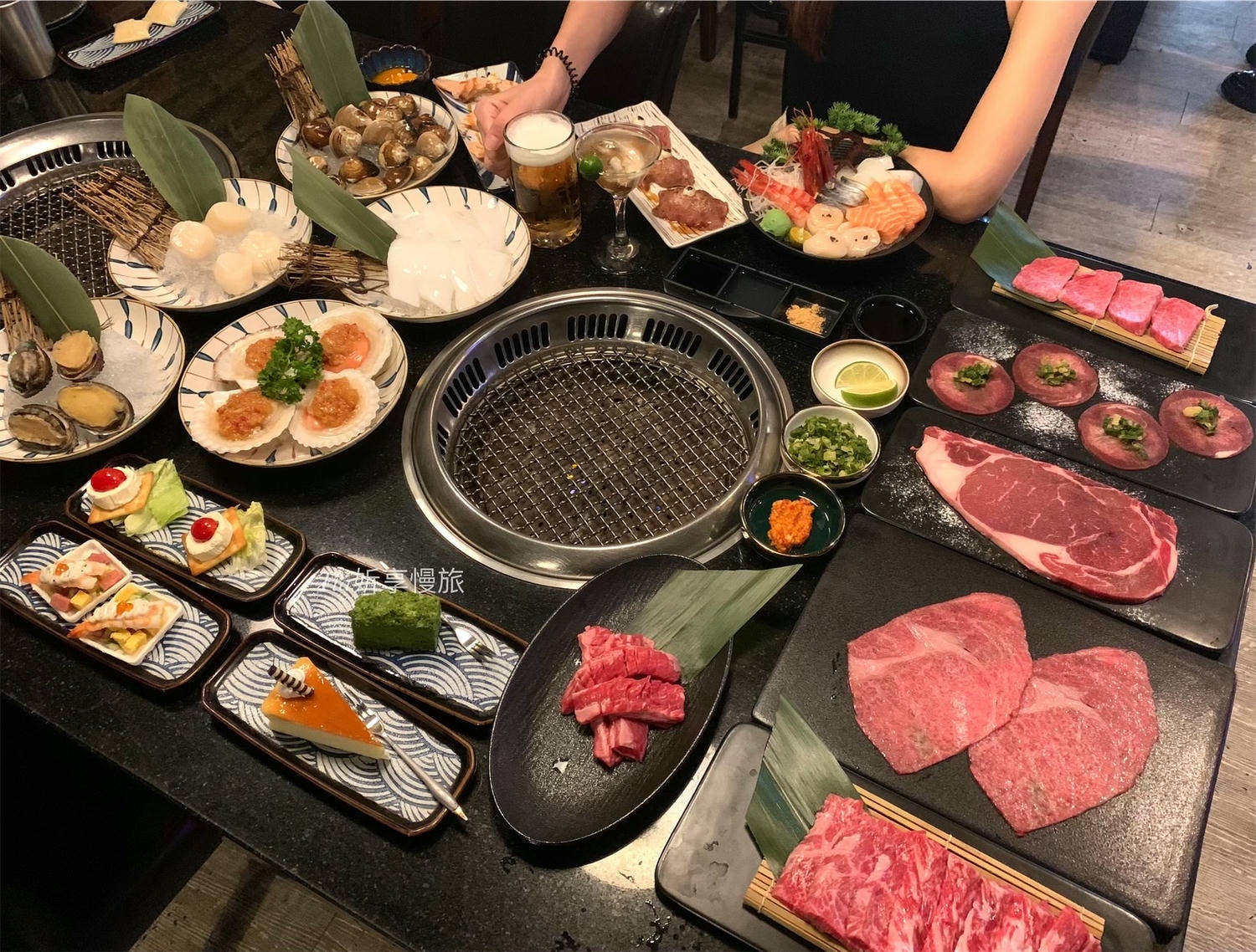 潼阪帝王蟹黑毛牛頂級燒烤|台中文心路美食不限時燒烤,A5和牛、活體泰國蝦、海鮮專人代烤服務一吃上癮! - 第44張圖 潼阪帝王蟹黑毛牛頂級燒烤|台中文心路美食不限時燒烤,A5和牛、活體泰國蝦、海鮮專人代烤服務一吃上癮!