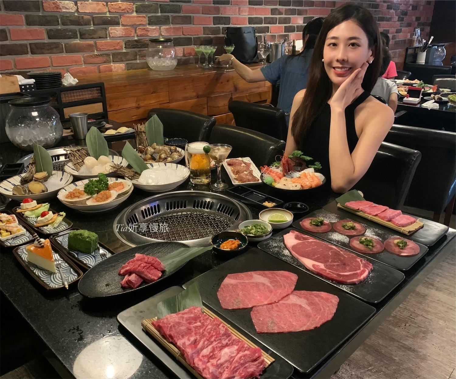 潼阪帝王蟹黑毛牛頂級燒烤|台中文心路美食不限時燒烤,A5和牛、活體泰國蝦、海鮮專人代烤服務一吃上癮! - 第18張圖 潼阪帝王蟹黑毛牛頂級燒烤|台中文心路美食不限時燒烤,A5和牛、活體泰國蝦、海鮮專人代烤服務一吃上癮!