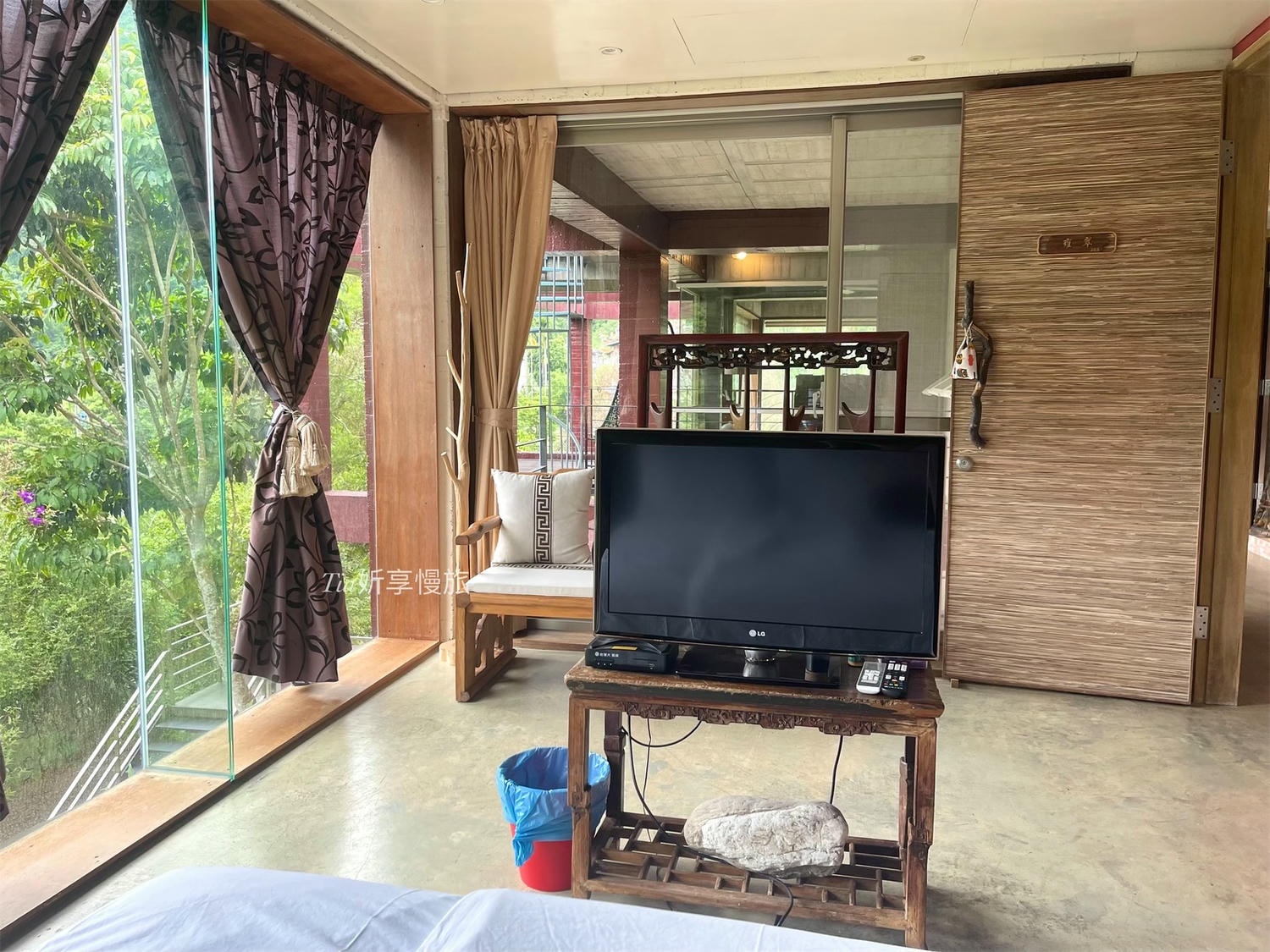 山也未央｜宜蘭員山鄉寵物友善包棟民宿一泊二食，佔地千坪挑高森林系住宿推薦