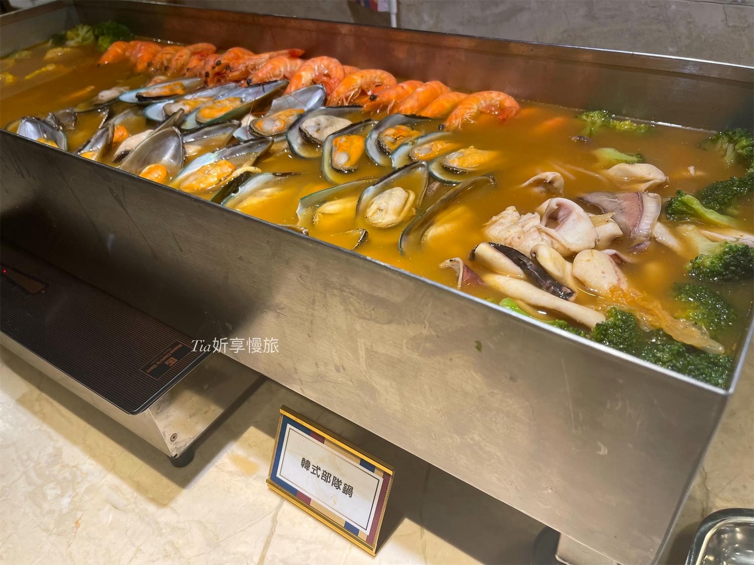 潮港城太陽百匯|台中美食吃到飽元老$1000以內100種海鮮肉品各國美食任吃! - 第13張圖 潮港城太陽百匯|台中美食吃到飽元老$1000以內100種海鮮肉品各國美食任吃!