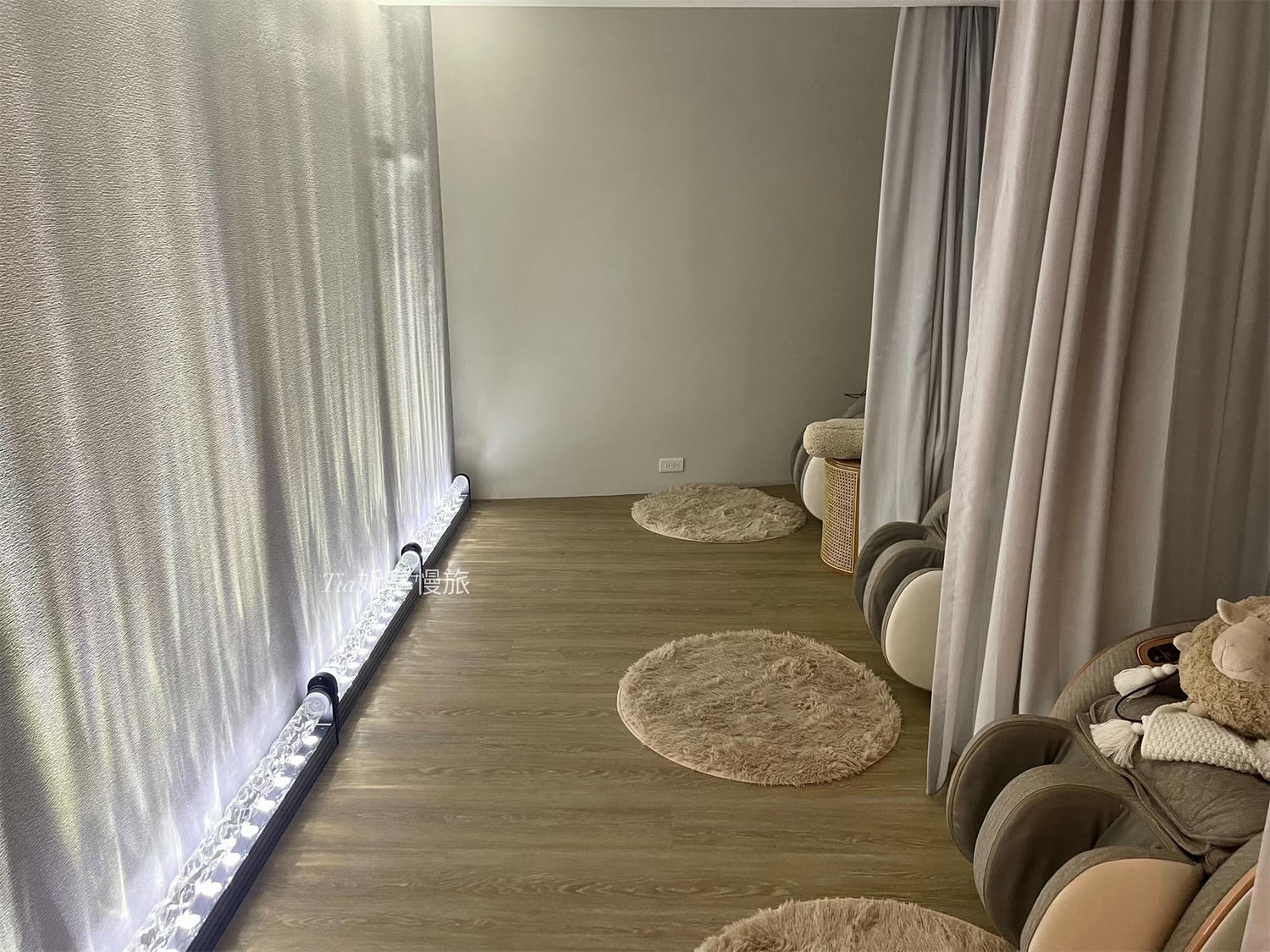 悅緹妍美學｜度假風空間做蜂巢星皮秒皮膚保養，還有紓壓按摩椅