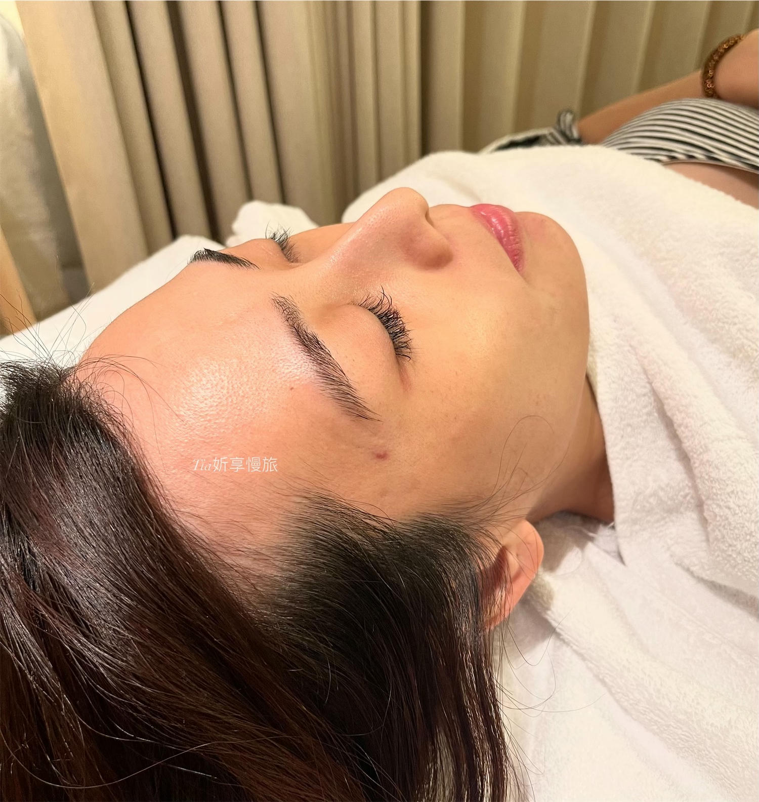 悅緹妍美學｜度假風空間做蜂巢星皮秒皮膚保養，還有紓壓按摩椅