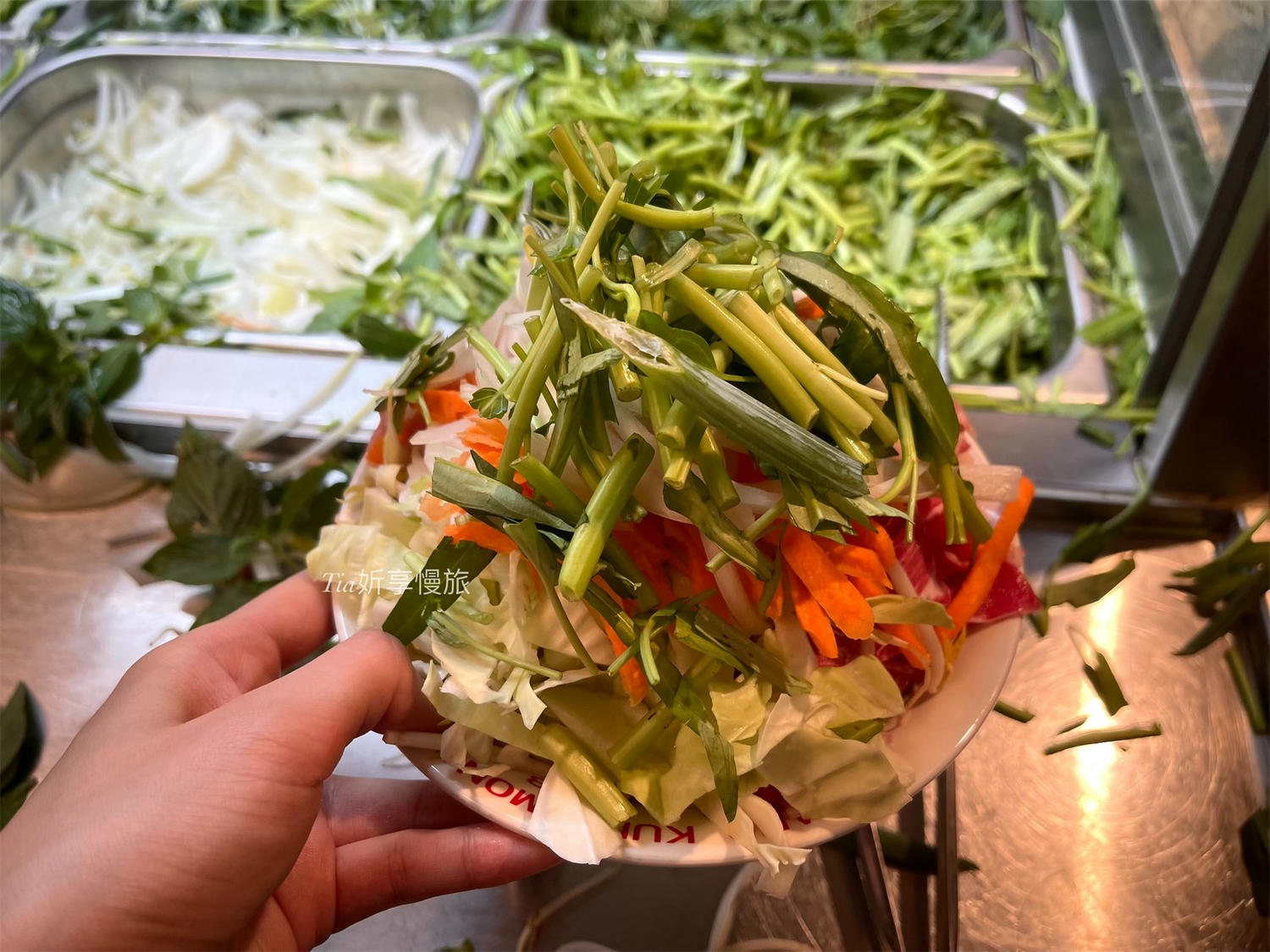 唐宮蒙古烤肉酸菜白肉餐廳｜台北蒙古烤肉老店回歸！最便宜不用＄800吃到飽（含價目表與訂位資訊）