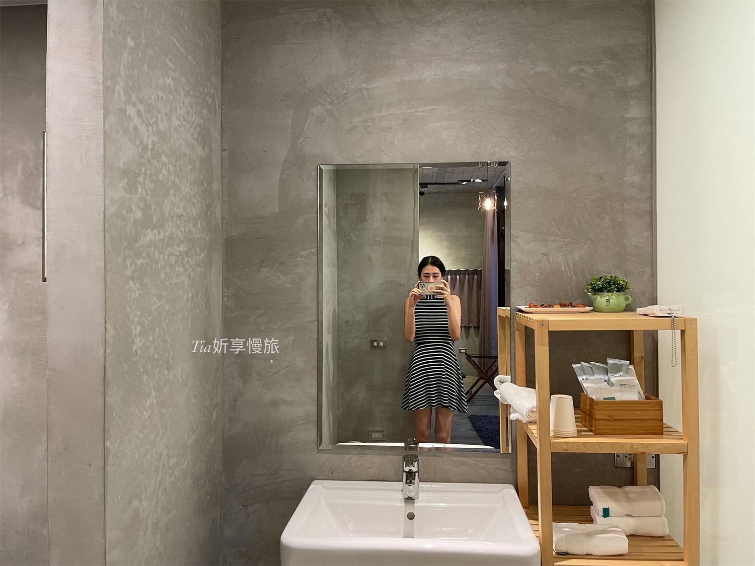 宜蘭清水模包棟民宿推薦|蘆薈Villa民宿開箱評價,10人享受宜蘭住宿卡拉ok、電動麻將、烤肉、早餐 - 第17張圖 宜蘭清水模包棟民宿推薦|蘆薈Villa民宿開箱評價,10人享受宜蘭住宿卡拉ok、電動麻將、烤肉、早餐