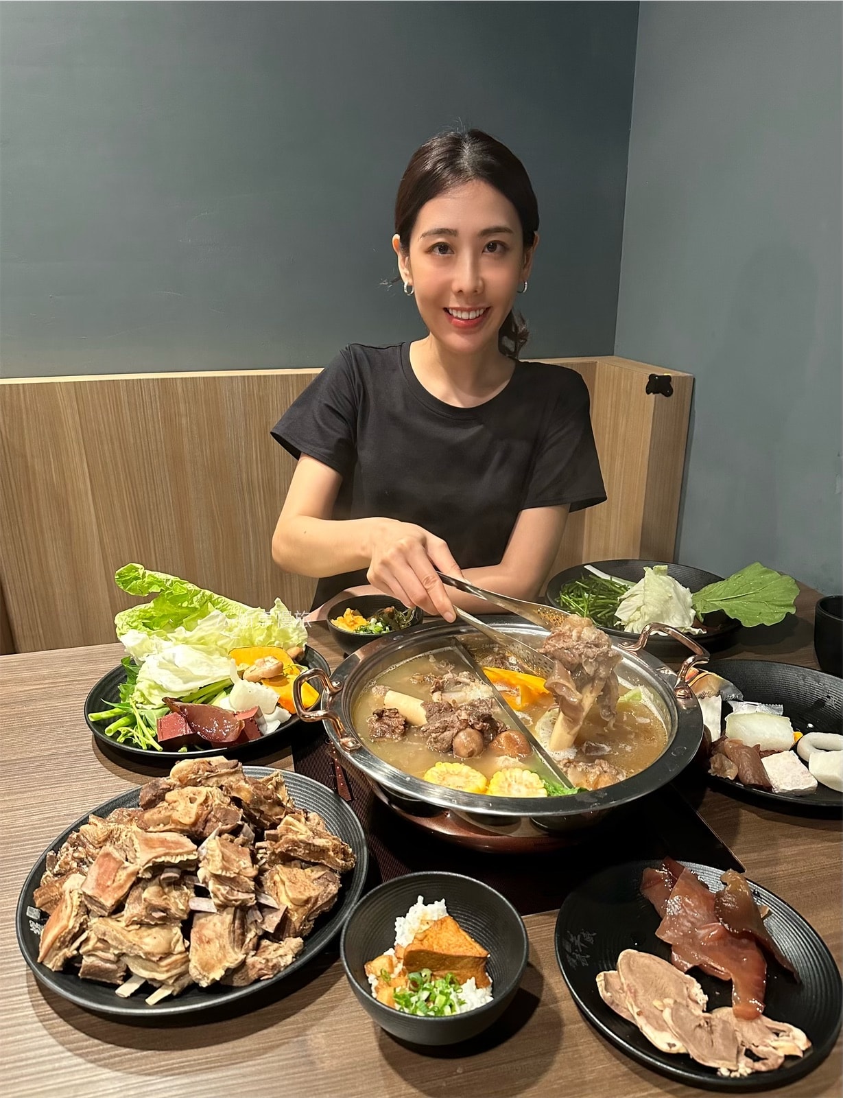 耀武羊威羊肉爐 台中南屯店|台中南屯羊肉爐吃到飽推薦,手撕羊、魯肉飯必吃(含菜單) - 第24張圖 耀武羊威羊肉爐 台中南屯店|台中南屯羊肉爐吃到飽推薦,手撕羊、魯肉飯必吃(含菜單)
