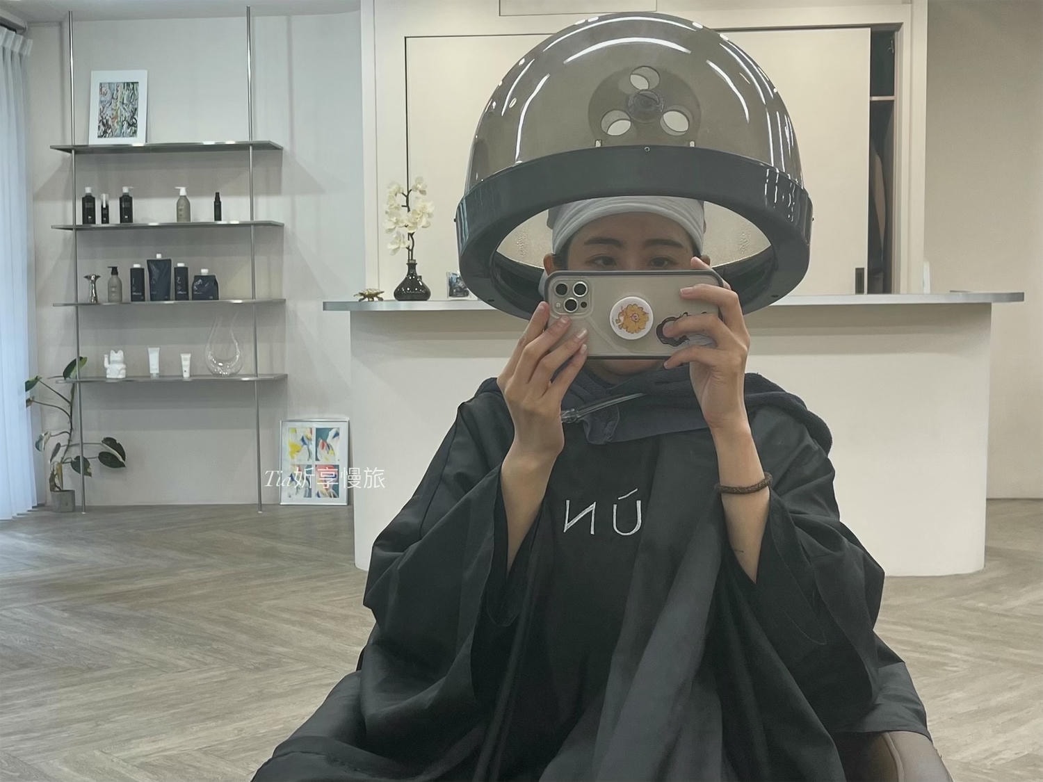 蘊 YUN SALON 中山店|中山護髮髮廊推薦,寬敞落地窗空間黑曜光護髮(含價格) - 第10張圖 蘊 YUN SALON 中山店|中山護髮髮廊推薦,寬敞落地窗空間黑曜光護髮(含價格)