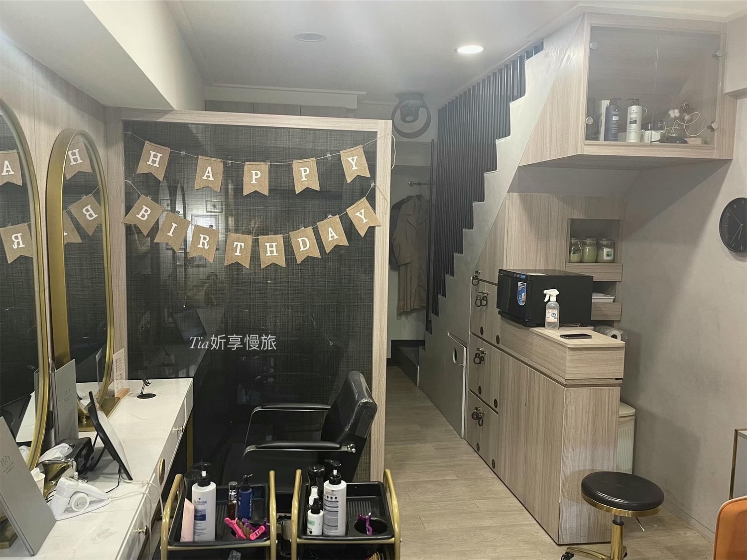 1825頭皮養護中心｜台北頭皮護理養護spa，頭皮感覺在呼吸、頭髮也更蓬鬆了！（含價目表）