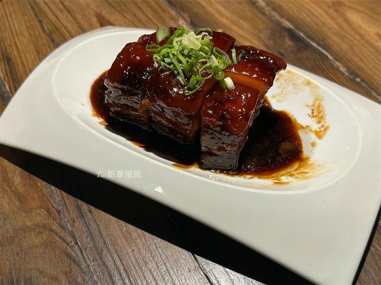 台北雞湯推薦，好米亞餐酒館必吃濃白砂鍋雞湯，菜單與訂位資訊