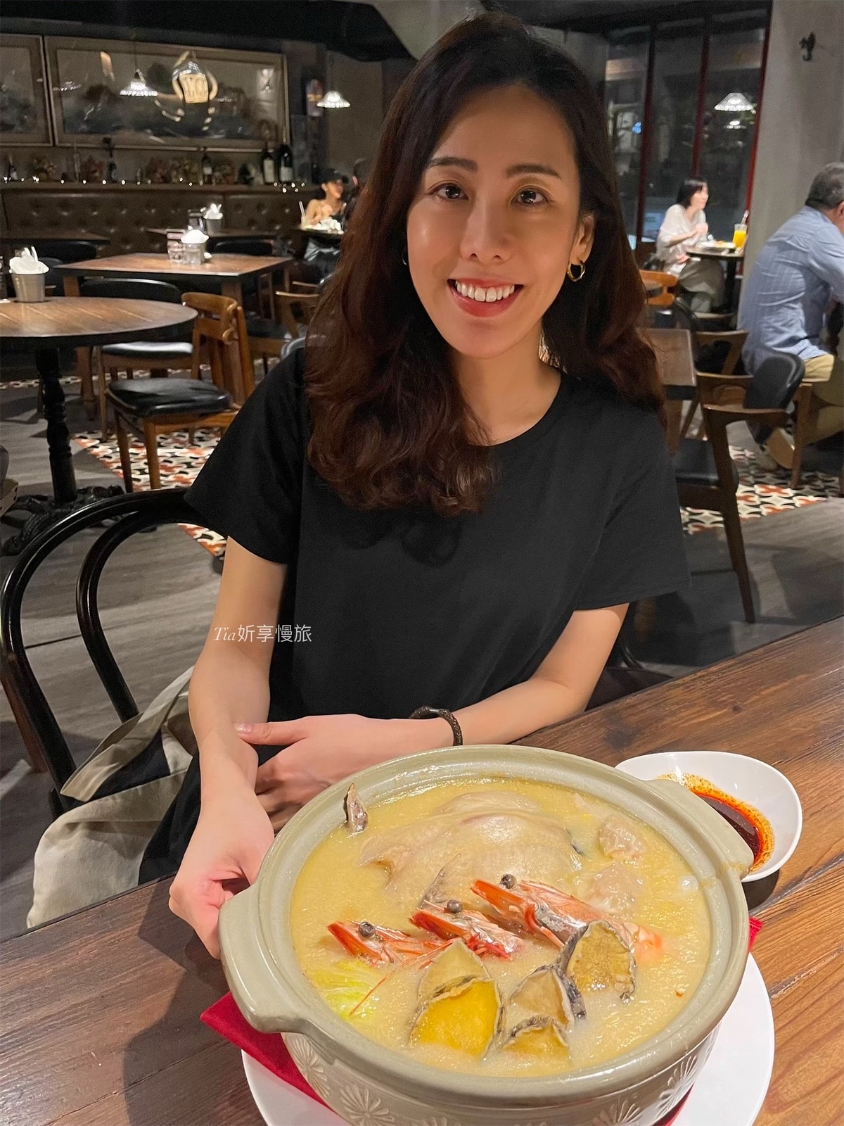 台北雞湯推薦，好米亞餐酒館必吃濃白砂鍋雞湯，菜單與訂位資訊