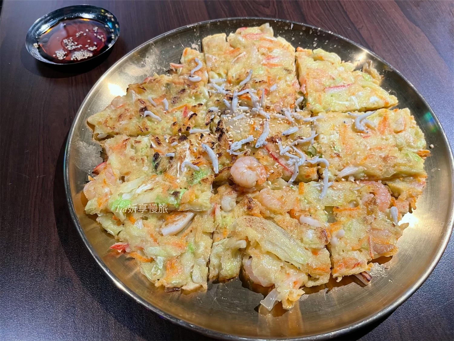 宜蘭韓式料理|韓雞村吃一隻雞火鍋、蒸海鮮大餐,還有免費韓服體驗! - 第23張圖 宜蘭韓式料理|韓雞村吃一隻雞火鍋、蒸海鮮大餐,還有免費韓服體驗!
