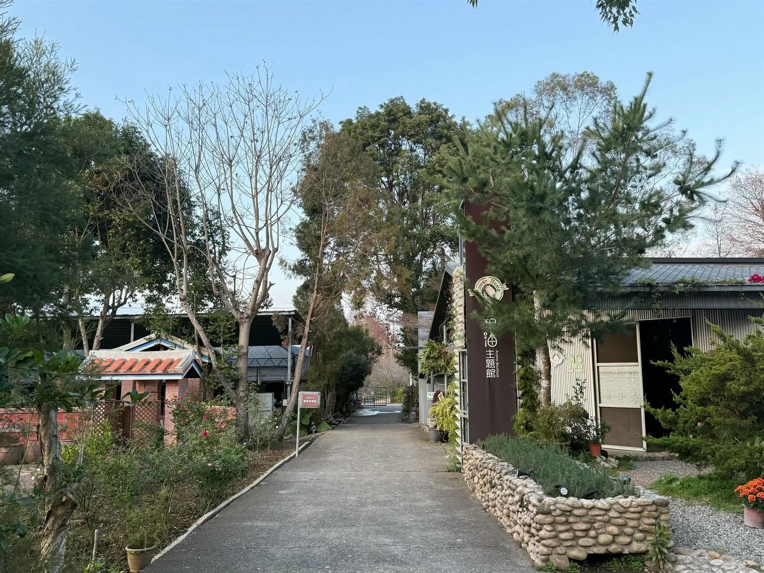 苗栗景點住宿推薦|花露農場民宿 花露精油城堡民宿開箱評價,親子情侶皆宜的浪漫景點 - 第50張圖 苗栗景點住宿推薦|花露農場民宿 花露精油城堡民宿開箱評價,親子情侶皆宜的浪漫景點