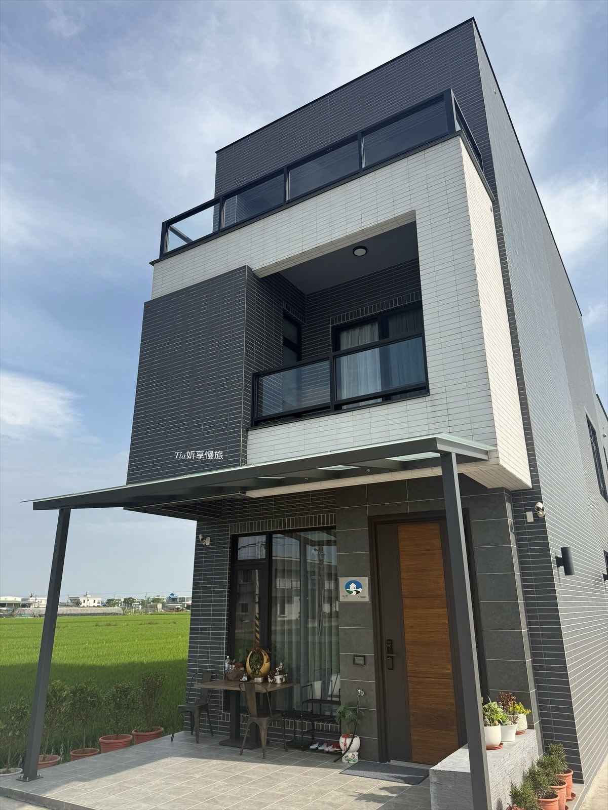 宜蘭壯圍包棟民宿｜田舍17Villa，人均不用＄2000高 CP 值挑高民宿開箱評價