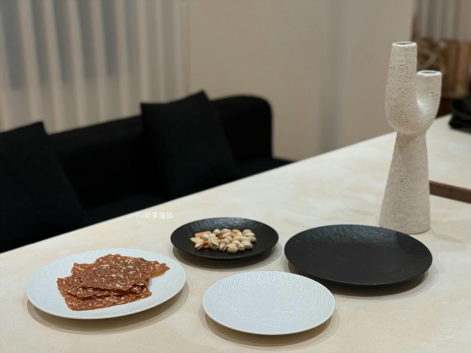 餐盤推薦|好搭家居Homatch 石紋陶瓷圓盤開箱,料理優雅升級 - 第10張圖 餐盤推薦|好搭家居Homatch 石紋陶瓷圓盤開箱,料理優雅升級