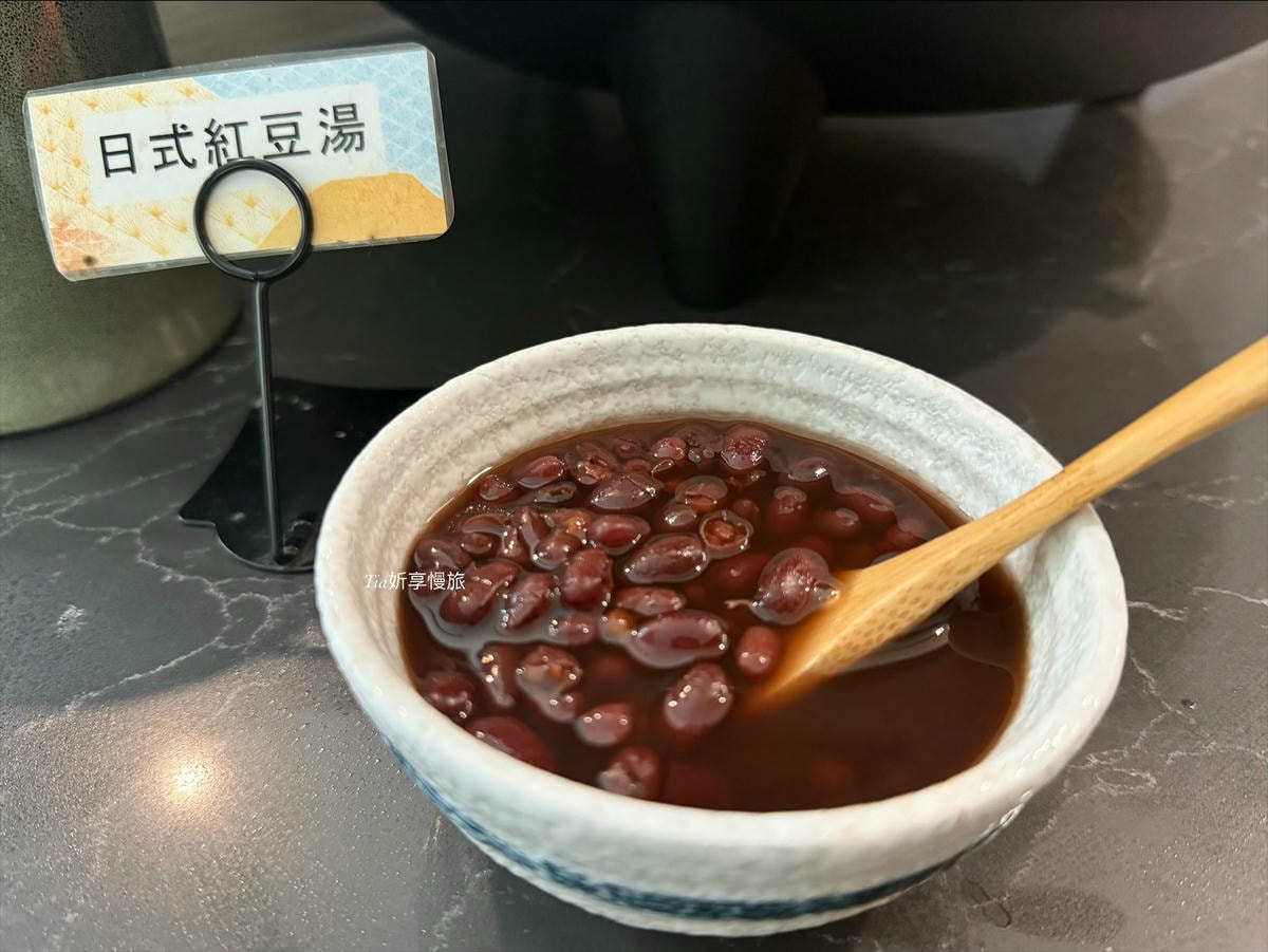 南投埔里火鍋推薦｜渡之島日高鍋物，推牛奶鍋與海鮮拼盤、18度C冰淇淋（含菜單）