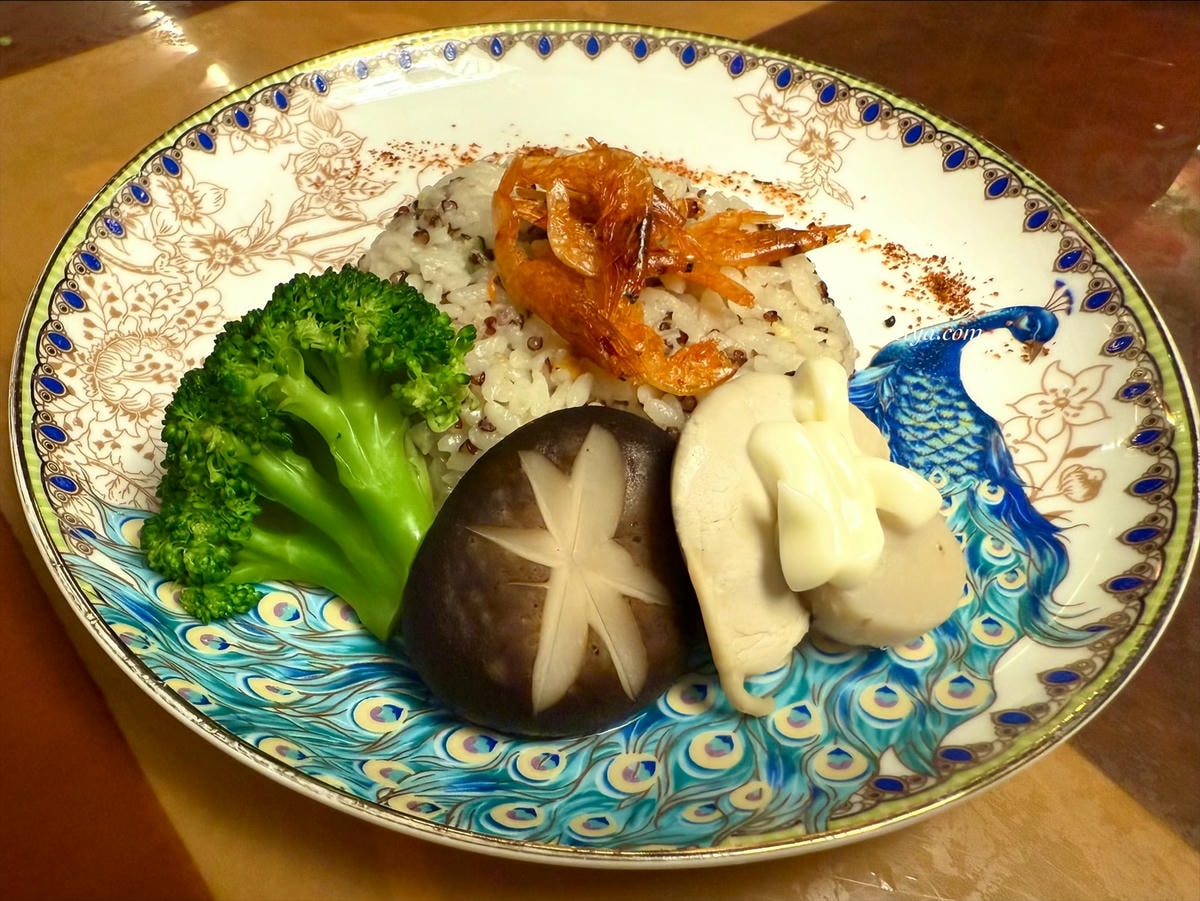 七星潭水上明月海景渡假旅店｜花蓮高級民宿一泊二食評價（晚餐/設施/泳池開箱）