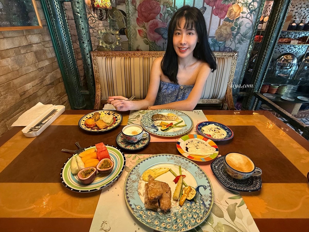 七星潭水上明月海景渡假旅店｜花蓮高級民宿一泊二食評價（晚餐/設施/泳池開箱）