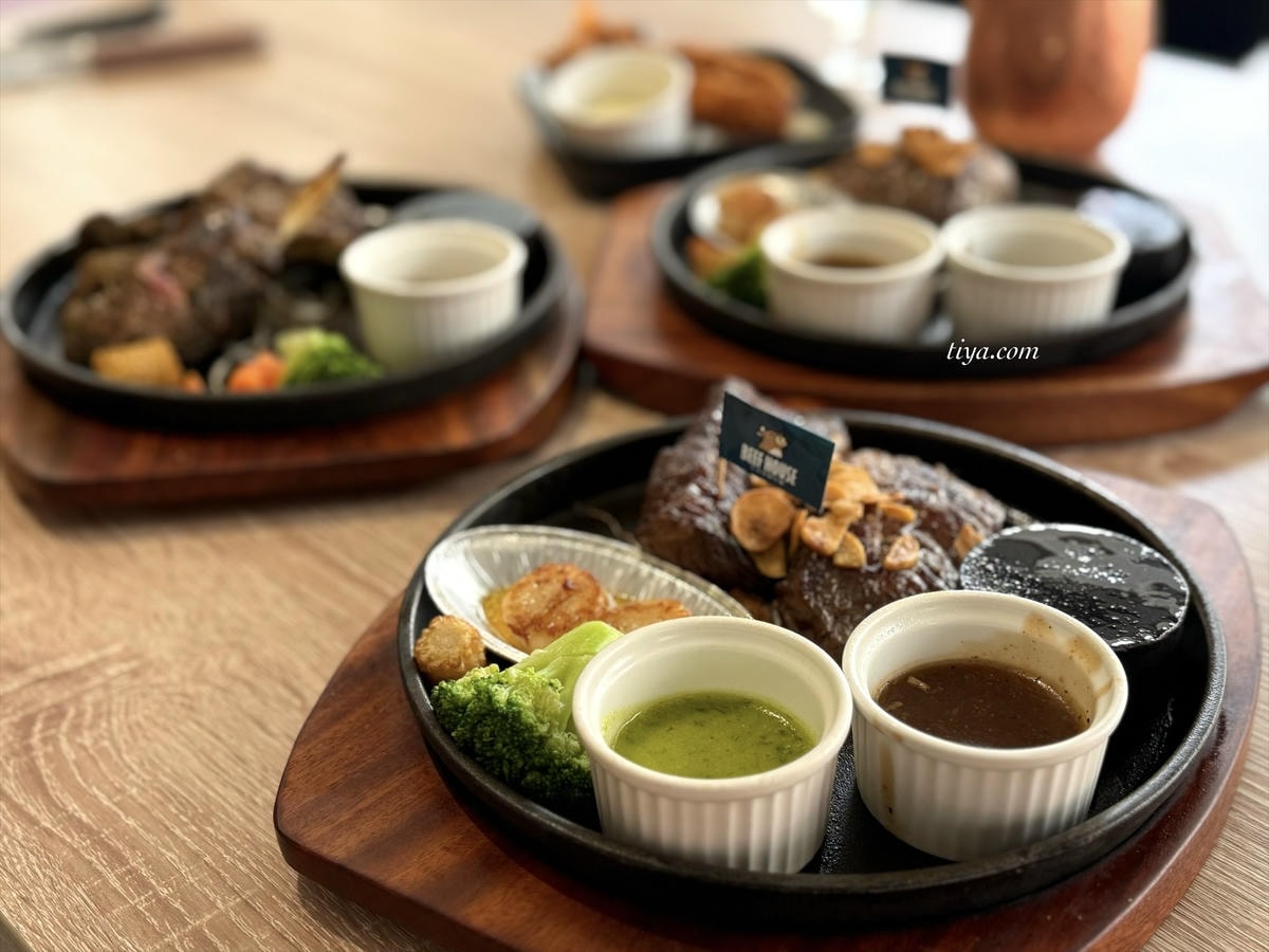 板橋牛排推薦｜牛室炙燒牛排板橋府中店，自助吧吃到飽＄388起（含菜單）