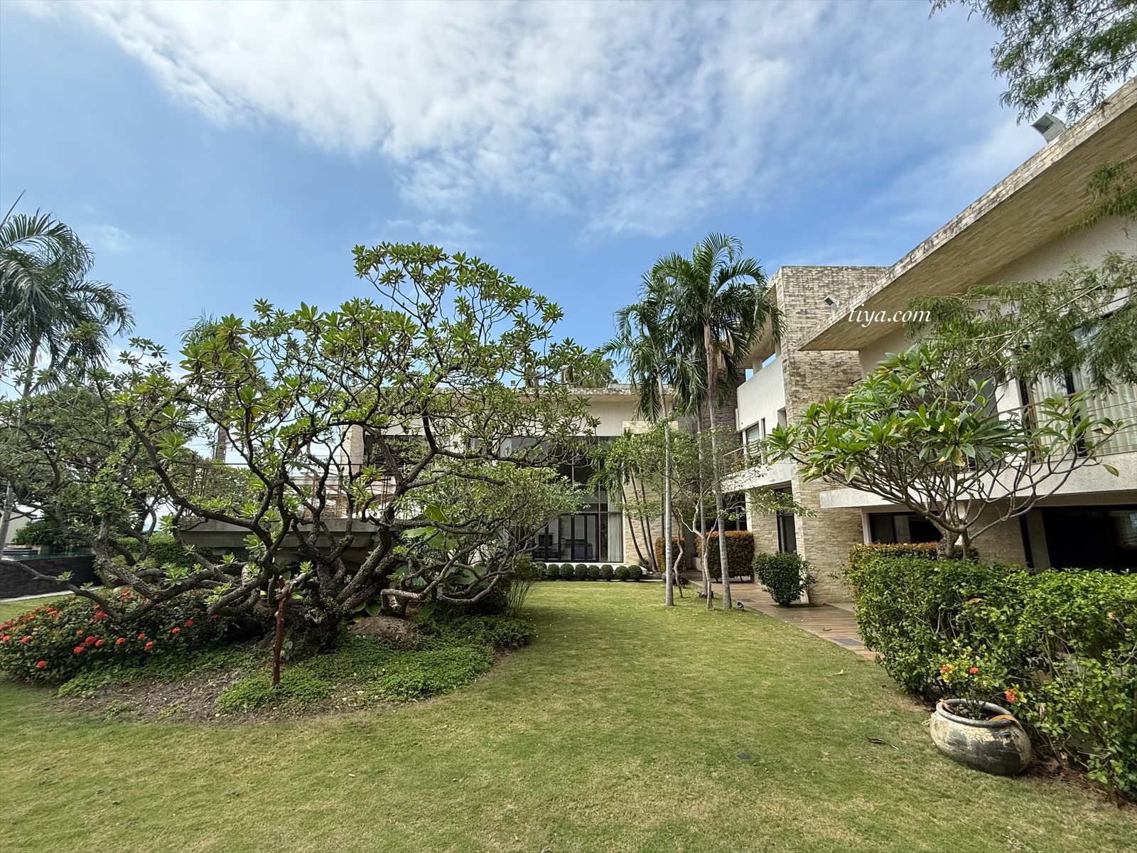 這張圖片的 alt 屬性值為空，它的檔案名稱為 eZy-Watermark_28-10-2025_06-23-50-9300%E4%B8%8A%E5%8D%88.jpeg