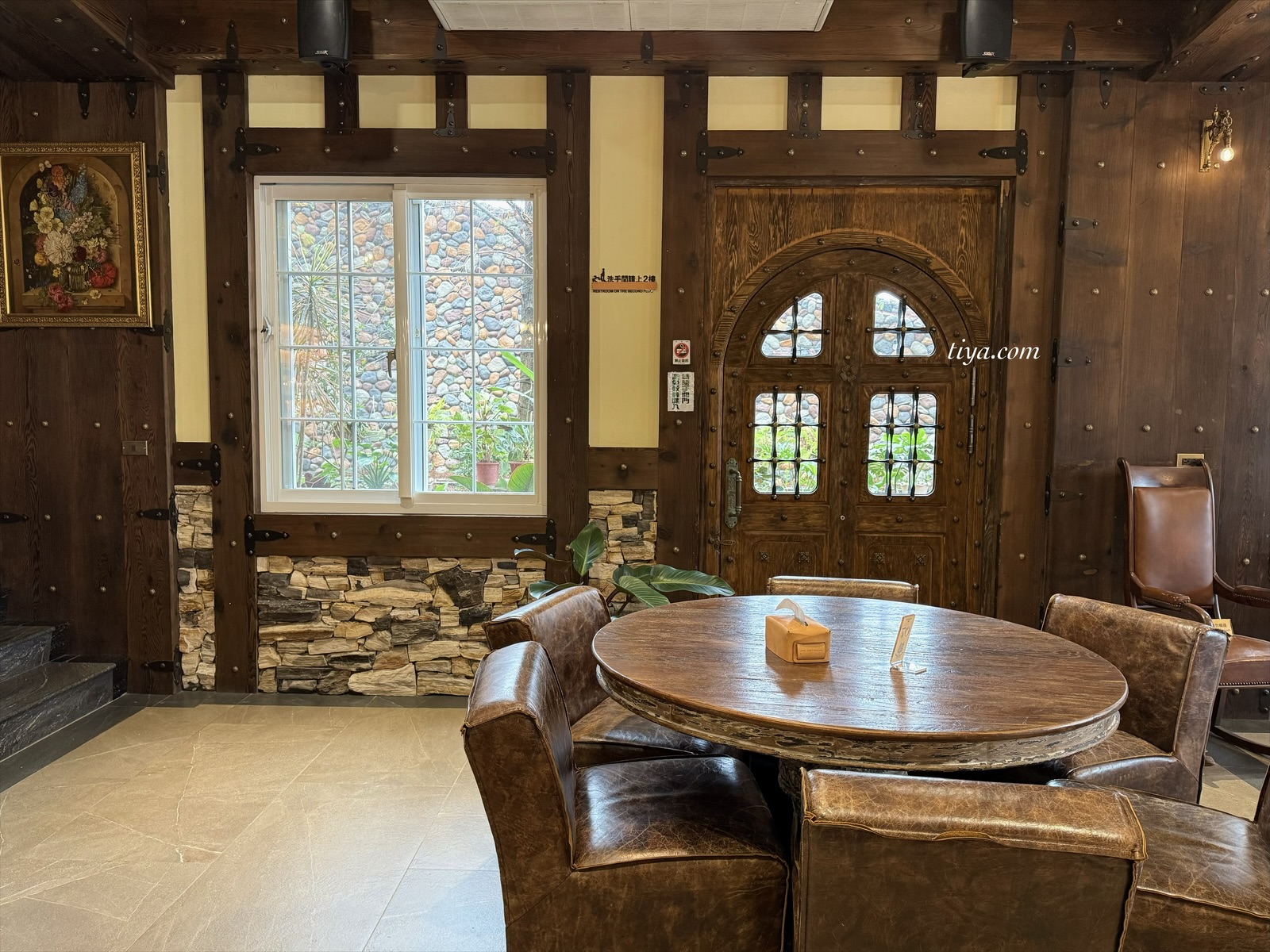 埔里民宿推薦|藍色城堡 X 茱諾法式甜點 住在城堡吃下午茶 - 第7張圖 埔里民宿推薦|藍色城堡 X 茱諾法式甜點 住在城堡吃下午茶