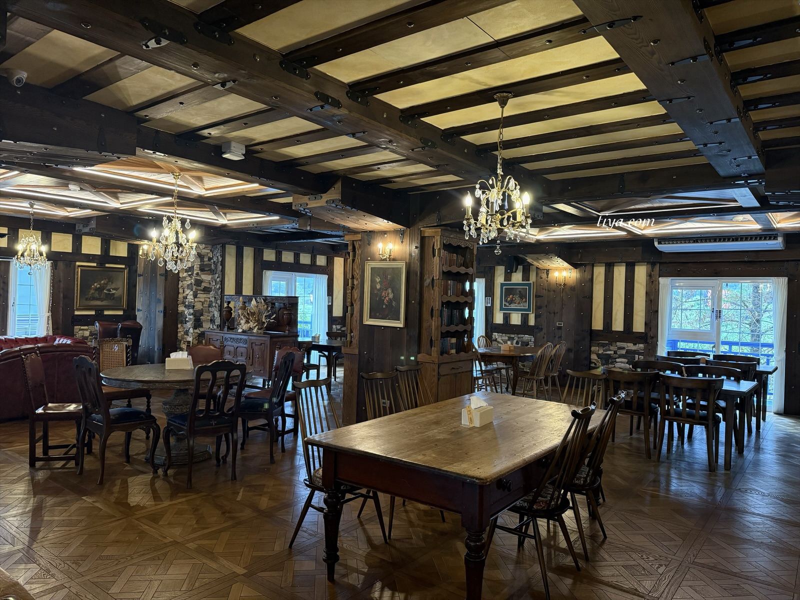 埔里民宿推薦|藍色城堡 X 茱諾法式甜點 住在城堡吃下午茶 - 第26張圖 埔里民宿推薦|藍色城堡 X 茱諾法式甜點 住在城堡吃下午茶