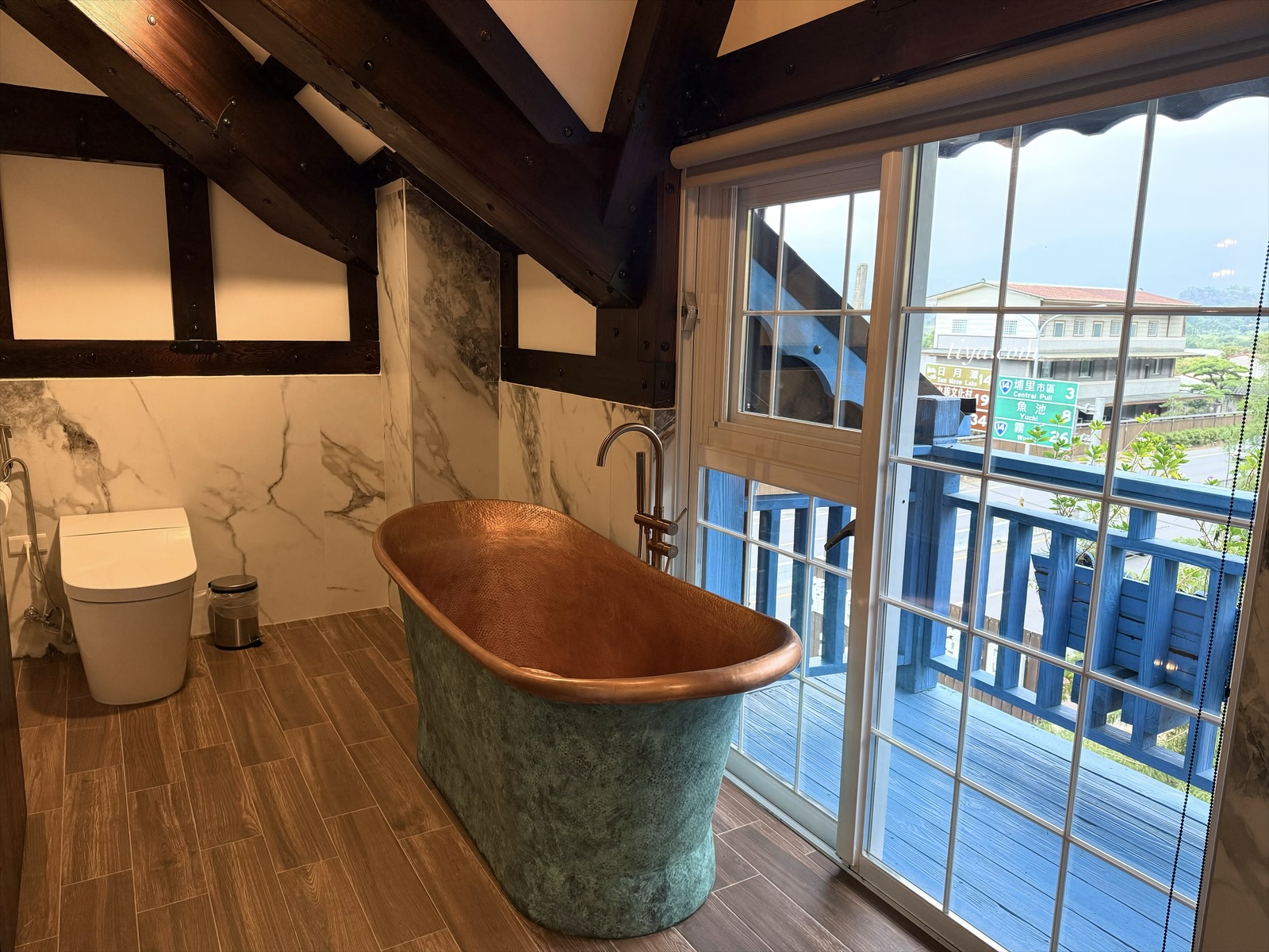 埔里民宿推薦|藍色城堡 X 茱諾法式甜點 住在城堡吃下午茶 - 第24張圖 埔里民宿推薦|藍色城堡 X 茱諾法式甜點 住在城堡吃下午茶