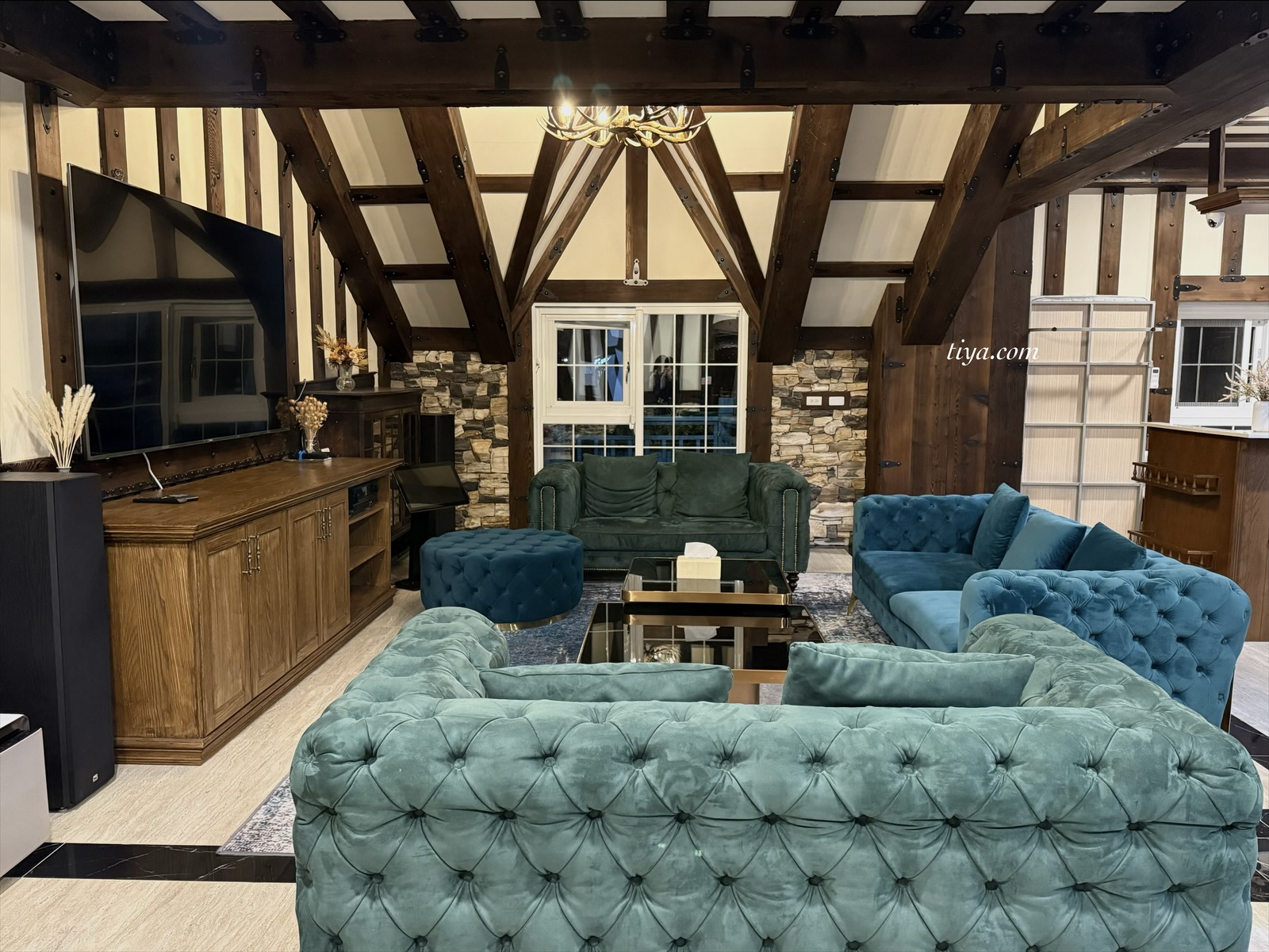 埔里民宿推薦|藍色城堡 X 茱諾法式甜點 住在城堡吃下午茶 - 第15張圖 埔里民宿推薦|藍色城堡 X 茱諾法式甜點 住在城堡吃下午茶