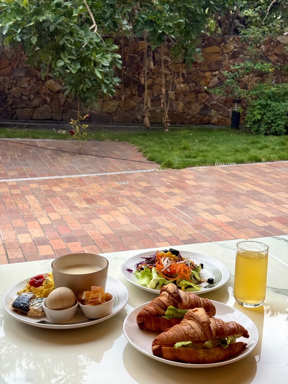 福容徠旅水里｜南投水里集集飯店推薦，早餐、設施與雙人房開箱