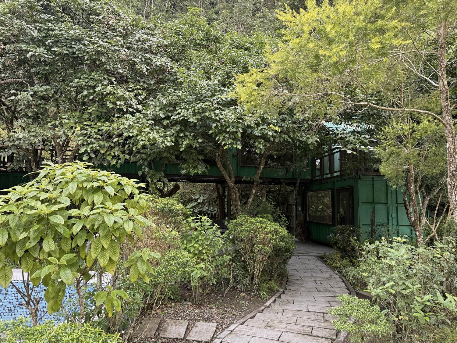 宜蘭寵物友善民宿|有朋會館,會呼吸的清水模綠建築,鄰近三層坪、望龍埤 - 第22張圖 宜蘭寵物友善民宿|有朋會館,會呼吸的清水模綠建築,鄰近三層坪、望龍埤