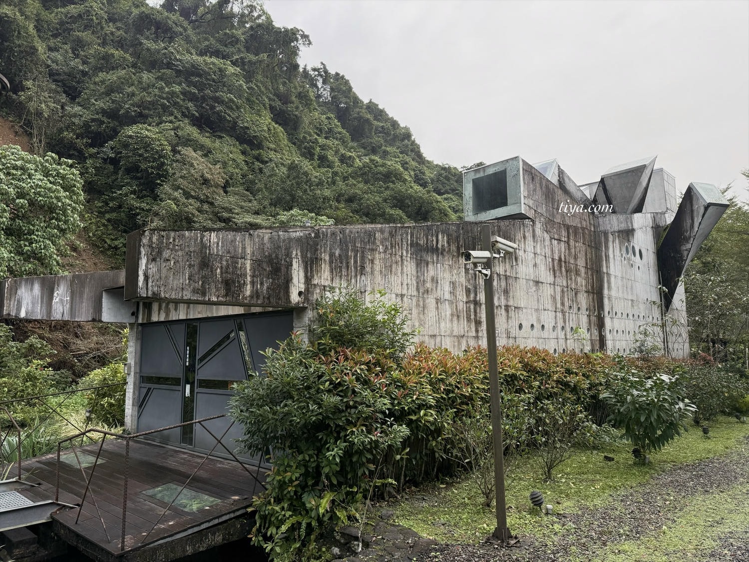 宜蘭寵物友善民宿|有朋會館,會呼吸的清水模綠建築,鄰近三層坪、望龍埤 - 第24張圖 宜蘭寵物友善民宿|有朋會館,會呼吸的清水模綠建築,鄰近三層坪、望龍埤