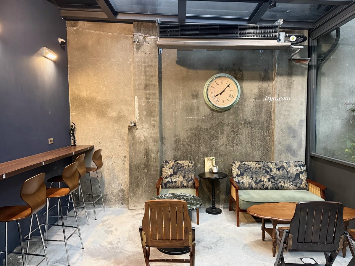 南港展覽館咖啡廳|PAUSE Coffee Roaster 環境舒適,甜點和披薩推薦 - 第3張圖 南港展覽館咖啡廳|PAUSE Coffee Roaster 環境舒適,甜點和披薩推薦